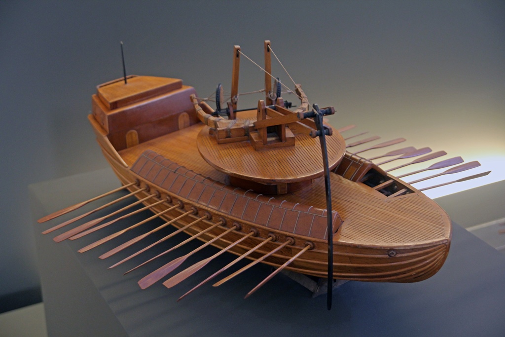 Model of Mobile Ram Boat